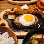 びっくりドンキー 新宿靖国通り店 - 