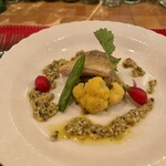 水色食堂 - ◆魚料理
      「鐘崎産甘鯛の鱗焼き」
      （ラビィゴットソース）