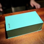 蒼 - おっと！今日は本当に特別です♡
      あの、蒼菓のオペラまでいただけちゃう〜。