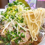 ぶたまるき - 歯応え、喉越し良い麺