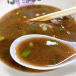 ぶたまるき - スープを飲む手が止まらない