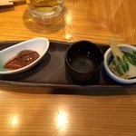 呑み処 漁師のGORO -  お通し　ホタルイカとタケノコ