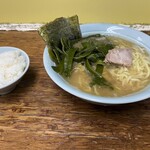 家系ラーメン まこと家 - 