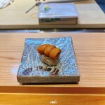 美味いもん屋 わ多なべ - ウニ握り