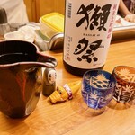 食 乃口 - あまりにも旨いもんで
      ついつい、獺祭なんて(⃔ ꒪꒳꒪̟ )⃕↝