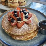 Hau Tree Lanai Restaurant - 