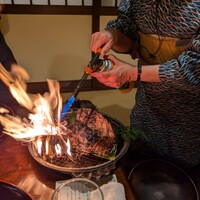 土佐料理 祢保希 銀座店 - 鰹のたたき　藁焼き♪