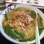 中華特色料理 君楽 - あっさり塩が五香粉かおる豚肉に合う！