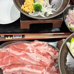 とろけるハンバーグ 福よし - 