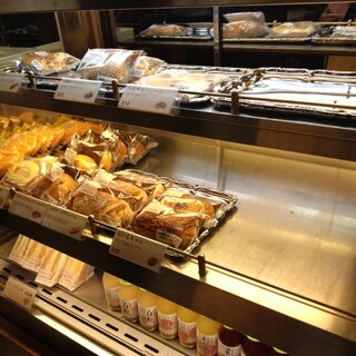 カフェ・ド・クレバー_1