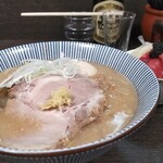 灼味噌らーめん 八堂八 - 週末限定飯 長崎産 生本マグロ盛り 800円(各日20食限定)、味噌らーめん 1200円、味玉 150円