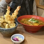 麦の杜 - カレーうどんと天丼(小)のボリュームが半端ない！