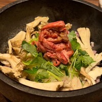 焼肉うしごろ 新宿三丁目店 - 