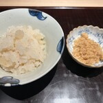 料理屋 稲家 - 大根ごはん　ブリのでんぶ　