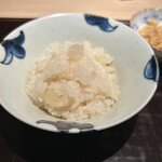 料理屋 稲家 - 大根ごはん　ブリのでんぶ　