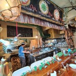 ウッデンシップ - 店内