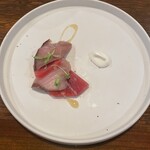 セルジョ - 鰤と紅芯大根ピクルス