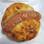 スーリープー -  ハーブ入りＢＩＧフランクフルトのフォカッチャ