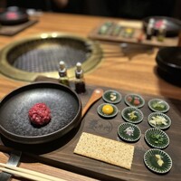 中目黒焼肉 登牛門 - 