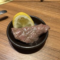 中目黒焼肉 登牛門 - 