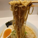 上方レインボー - 麺