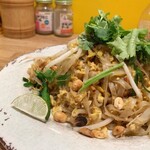 アジア料理たのんまぁ - パッタイ