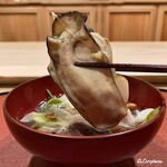 御料理 寺沢 - 特大サイズの牡蠣