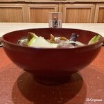 御料理 寺沢 - 牡蠣とのどぐろと網茸と滑子茸の鍋