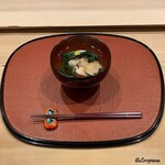 御料理 寺沢 - あわびと蓮根真薯にルッコラの椀物