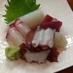  刺身盛り合わせ(はりいか、鰹、トラフグ、蛸、鯛昆布〆)