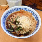 加賀 - ■ 納豆そば・うどん、600円
      ■ 単品 きつね、100円