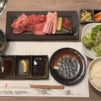 近江うし焼肉 にくTATSU 渋谷店 - 