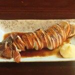 おばんざい居酒屋 大ちゃん家 - いかの姿焼き (税込)650円 にたっぷり七味をかけました (2024.12.23)