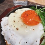 スタイリッシュグリル Tyu - 目玉焼き接写