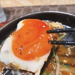 スタイリッシュグリル Tyu - 目玉焼き接写