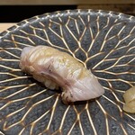 鮨 権左衛門 - のどぐろ