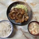 お食事 まるやま - リブロースしょうが焼定食