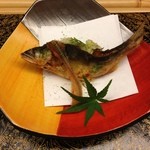 玉寿司 -  鮎姿揚げ