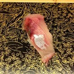 玉寿司 -  天然釣鰺にぎり