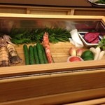 玉寿司 -  ネタケース2