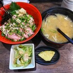 どん亭 - 寒ブリ丼