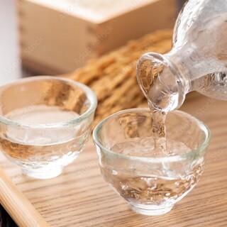 日本の伝統である香り高い伊勢茶やコーラ、定番酒をご用意