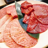焼肉うしごろ 池袋店 - 