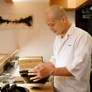 南幸博氏（ミナミユキヒロ）ーもてなしの心がさりげなく伝わる