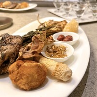 カントニーズ 燕 - 