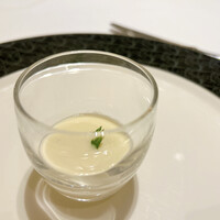 カントニーズ 燕 - 