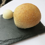 プレヴナンス -  ライ麦天然酵母パン、発酵バター