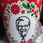 ケンタッキーフライドチキン - パーティバーレルの大きい丸箱