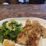 珈琲と味の店 ポピー - とんかつ到着
