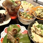 日本酒バルおちょこ。 - おばんざい八寸盛り